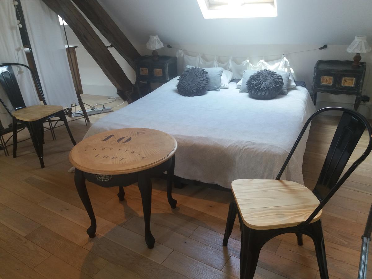 La Chaumiere Panzió Ousson-sur-Loire Kültér fotó